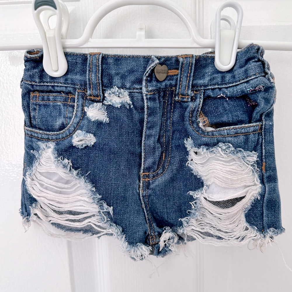 Carhartt denim shorts for toddler - Hand destreased